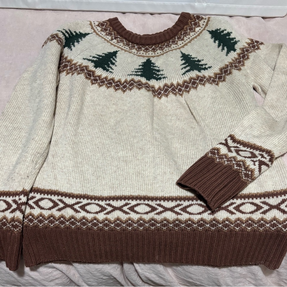 Kiel James Patrick Cream and Brown Sweater with Tree Design